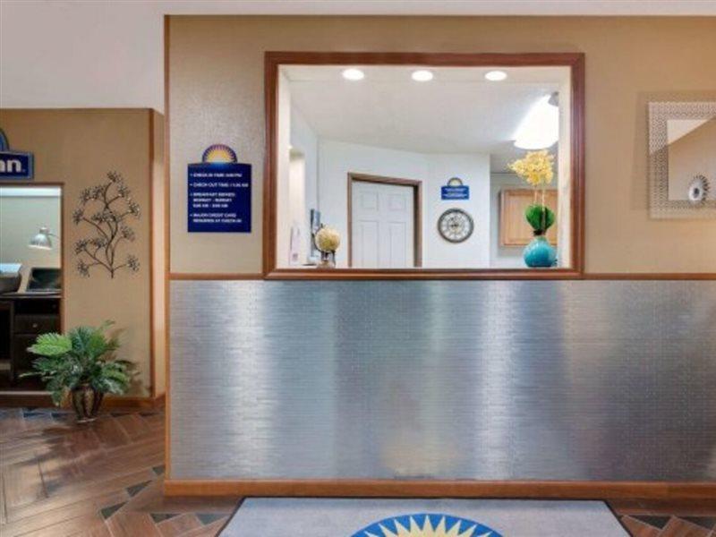 Days Inn Spokane Extérieur photo