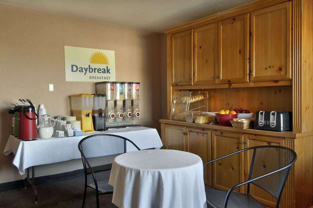 Days Inn Spokane Restaurant photo